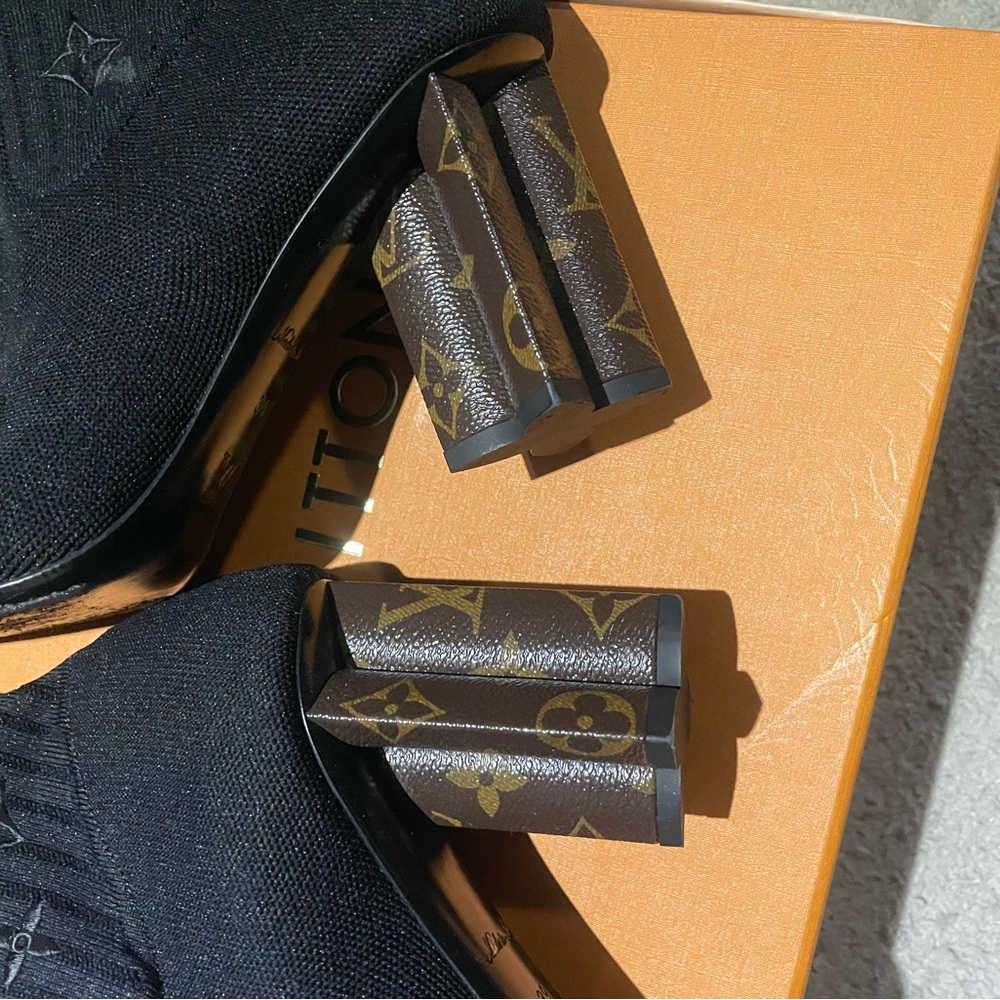 Louis Vuitton Silhouette Ankle Boots - Picture 3 of 7